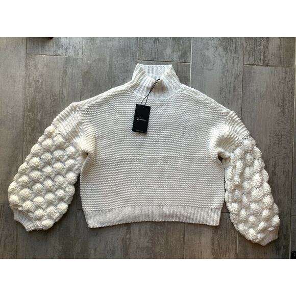 FEMME BY DESIGN White Mock Neck Bubble Sleeve Knit Sweater NEW Nordstrom S - Picture 4 of 8